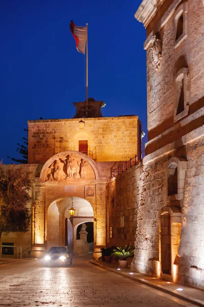Night Cityscape Mdina Ancienta Capital Malta Illuminated Buildings Decorative Reliefs — Stok fotoğraf