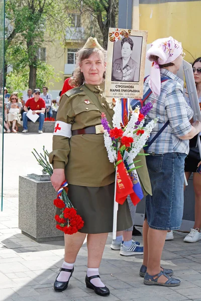 Volgogrado Rusia Mayo 2019 Enfermera Soviética Uniforme Segunda Guerra Mundial —  Fotos de Stock