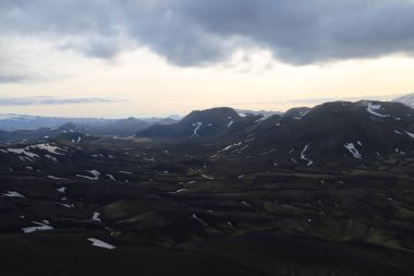 Görülmeyen İzlanda ve aktif Hecla volkanı