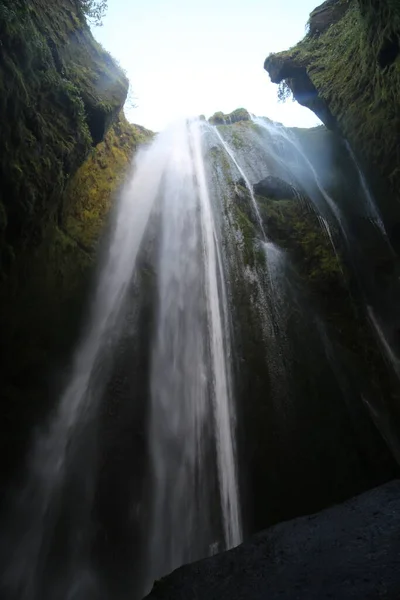 Die Atemberaubenden Isländischen Wasserfälle — Stockfoto