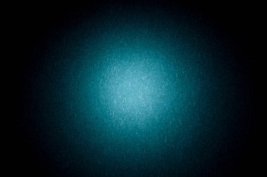 büyük açık mavi desenli yuvarlak merkez, siyah vignetli çerçeve