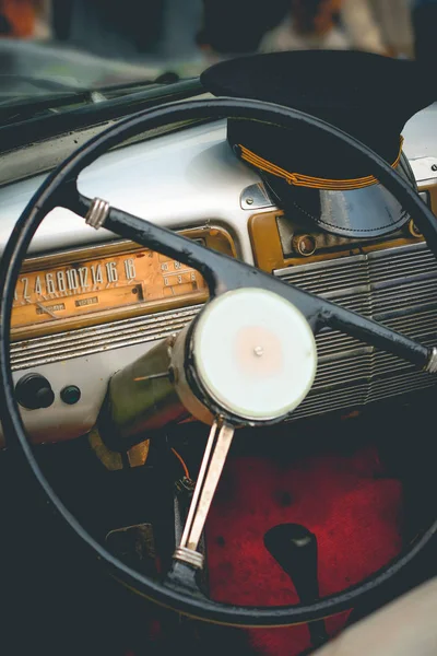 Tableau de bord de la vieille voiture — Photo