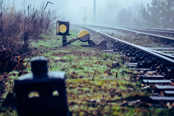 Interruptores Férrea Junção Ferroviária Lanterna Descarriladora Desfocada Dianteira — Fotografia de Stock