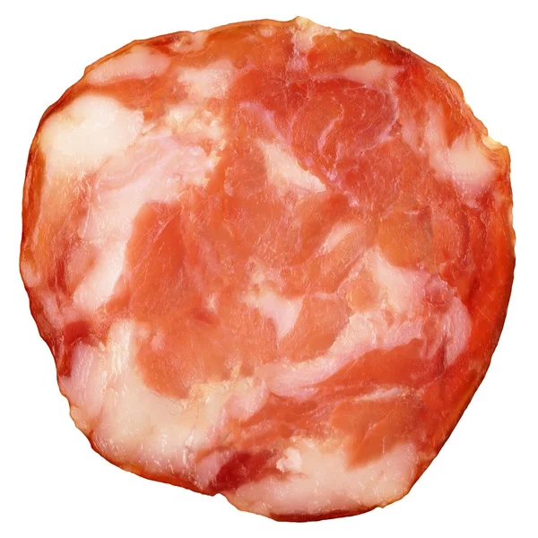 Fläsk Salami Slice isolerad på vit bakgrund — Stockfoto