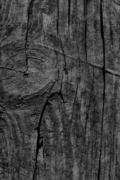 Yıpranmış eski düğümlü siyah çam ahşap döşemeler Grunge doku kırık