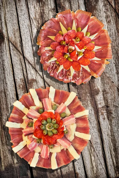 Two Traditional Serbian Welcome Appetizer Savory Dishes Meze Set On Rustic Old Weathered Cracked Pinewood Picnic Table Grunge Surface — Stock Photo, Image