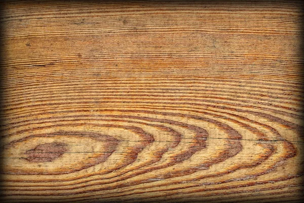 Viejo envejecido podrido agrietado anudado barnizado tablones de madera de pino escamoso viñeta grunge textura detalle — Foto de Stock