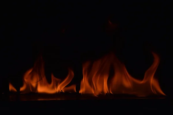 Résumé Flammes Feu Isolées Sur Fond Noir — Photo