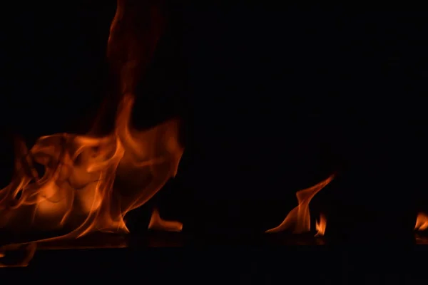 Résumé Flammes Feu Isolées Sur Fond Noir — Photo