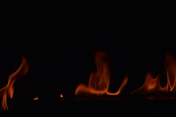 黑色背景下的抽象火焰火焰 — 图库照片