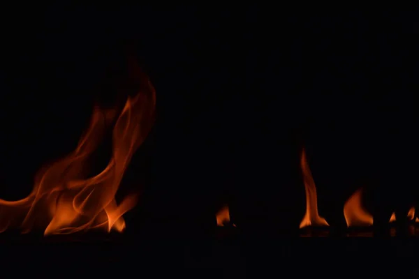 Résumé Flammes Feu Isolées Sur Fond Noir — Photo