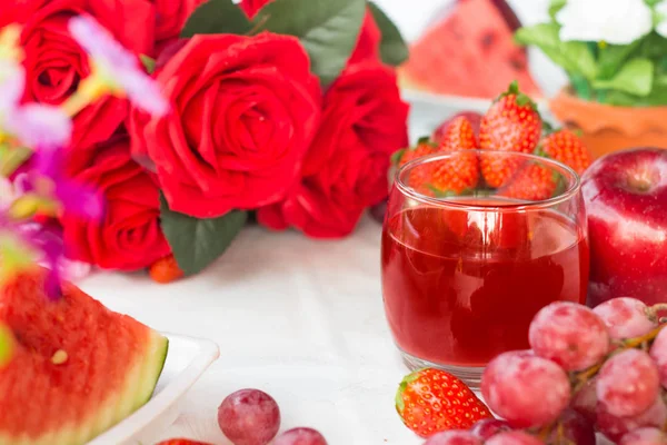 Fresh red fruit mix and juice for healthy — Stock Photo, Image