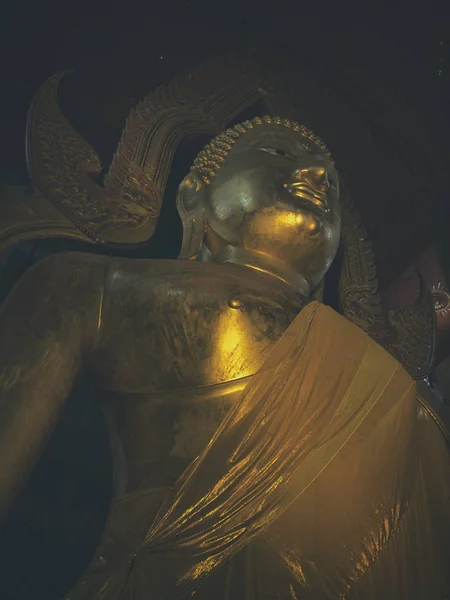 Λεπτομέρεια από το χέρι του Βούδα στην Ταϊλάνδη — Φωτογραφία Αρχείου