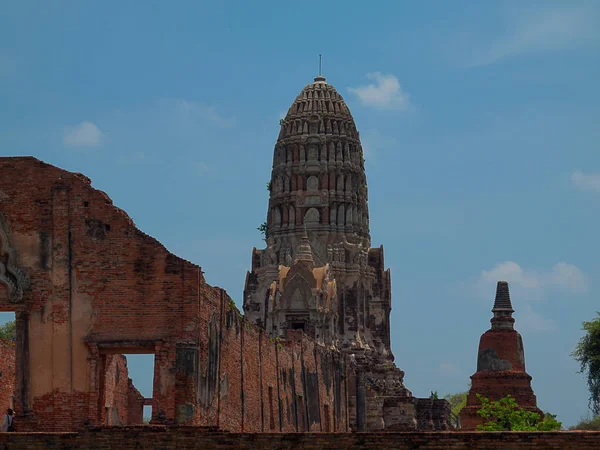 Wat Phra Mahathat templo em Phra Nakhon Si Ayutthaya Histórico — Fotografia de Stock