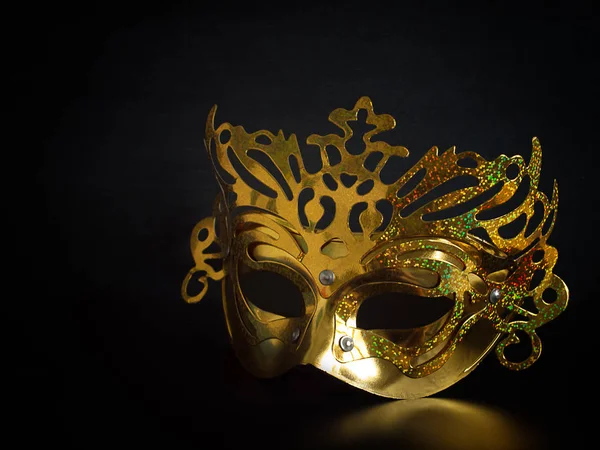 Zlatá maska, ozdobný — Stock fotografie