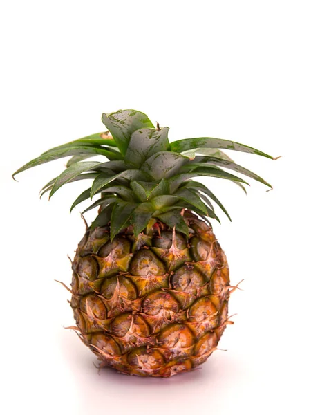 Reife Ananas, gesunde Früchte. — Stockfoto