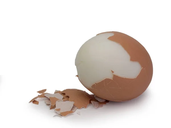 Huevos frescos duros. (Recorte camino ) — Foto de Stock