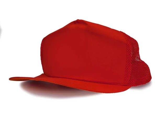 Casquette rouge isolée sur fond blanc. — Photo