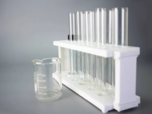 Tubos de ensaio Objectos de vidro para laboratório . — Fotografia de Stock