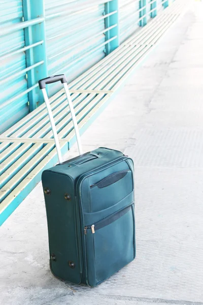 Bolsa de viaje verde grande — Foto de Stock