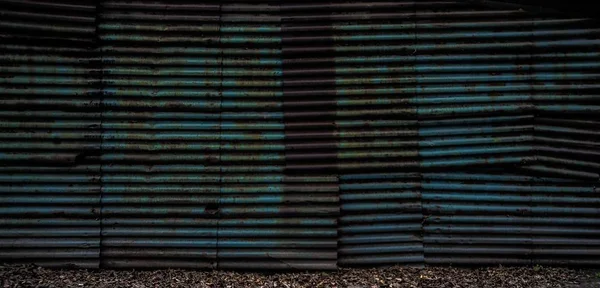 蓝色的生锈墙 — 图库照片