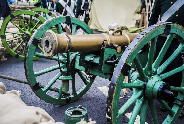 Cannon on field of military camp. — Stock Photo, Image