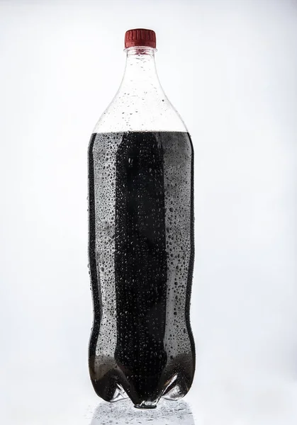 Koks transparente Plastikflasche — Stockfoto