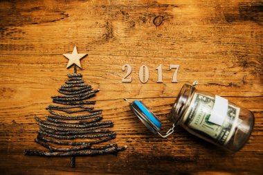 Yaratıcı Noel ağacı ve dolar kavanoz içinde
