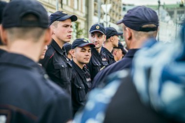 Dizilmiş polis kadroları 