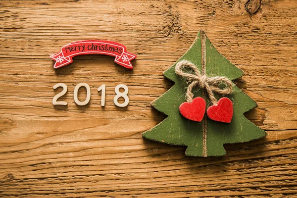 Weihnachtsbaum mit Herzen — Stockfoto