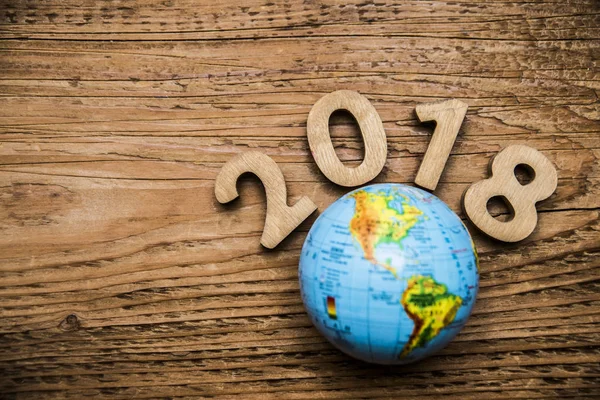 Feliz año nuevo tarjeta con globo —  Fotos de Stock