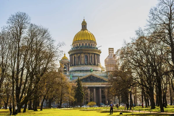 Saint Isaac's Cathedral — Stock Photo, Image