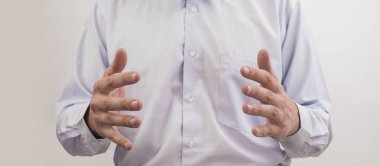  boş alanı olan işadamı