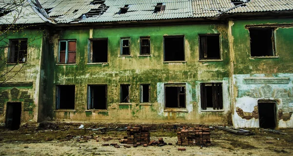 Ruines d'une ancienne maison — Photo