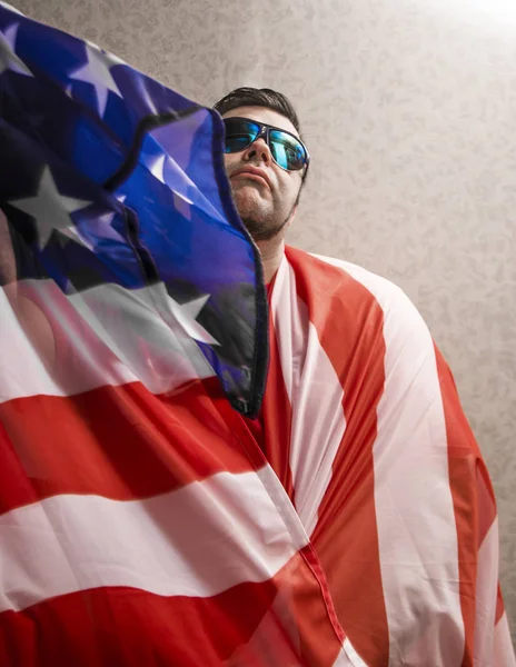 Hombre Con Bandera Americana Julio Vacaciones — Foto de Stock