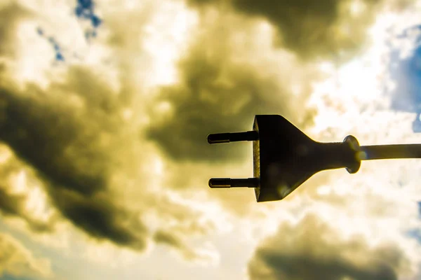 Cielo con presa elettrica — Foto Stock