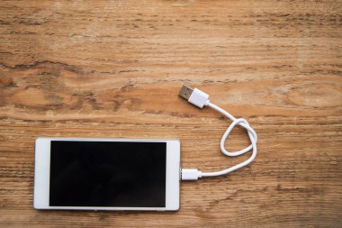  şarj kablosu kablosu ile smartphone 