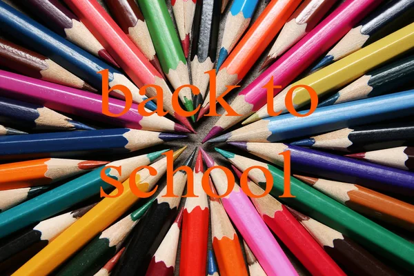 Pencils arranged in a circle — Stock Photo, Image