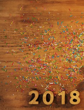 ahşap doku üzerinde kabartma tozu