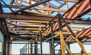 modern çerçeve metal konstrüksiyon 