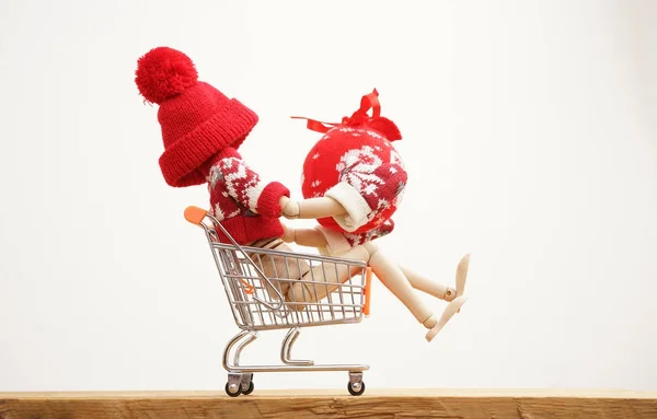 Houten cijfer en trolley — Stockfoto