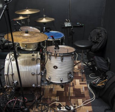  bateri seti. canlı müzik arka plan