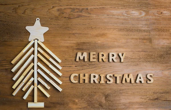 Ξύλινο Χριστουγεννιάτικο Δέντρο Έκανε Frome Πολλά Τεμάχια Ξύλου Και Καλά — Φωτογραφία Αρχείου