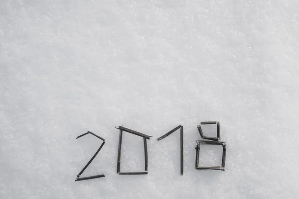 2018 Compuesto Ramas Secas Palos Sobre Fondo Blanco Nieve — Foto de Stock