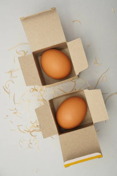 Imagen Cajas Cartón Con Huevos Aislados Sobre Fondo Blanco — Foto de Stock