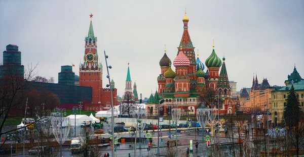 Moscow Rússia Dezembro 2017 Moscovo Kremlin Chuva Kremlin Praça Vermelha — Fotografia de Stock