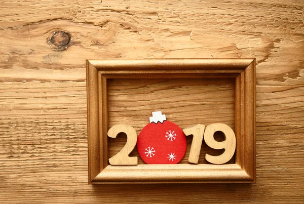Новым 2019 Годом Деревянное Число Рамке Фоне Деревянного Стола — стоковое фото