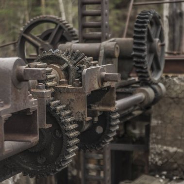 Eski paslı Dişliler, makine parçaları. Paslı metal SMM 