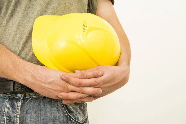 Bauarbeiter Mit Gelbem Plastikhelm Isoliert Auf Weißem Hintergrund — Stockfoto