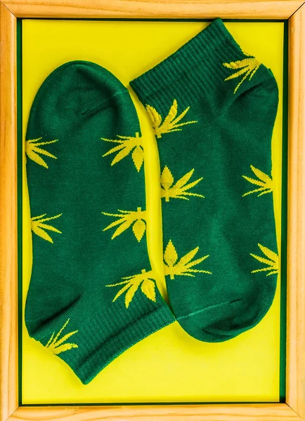 Calcetines Marco Madera Vista Superior Patrón Marihuana —  Fotos de Stock